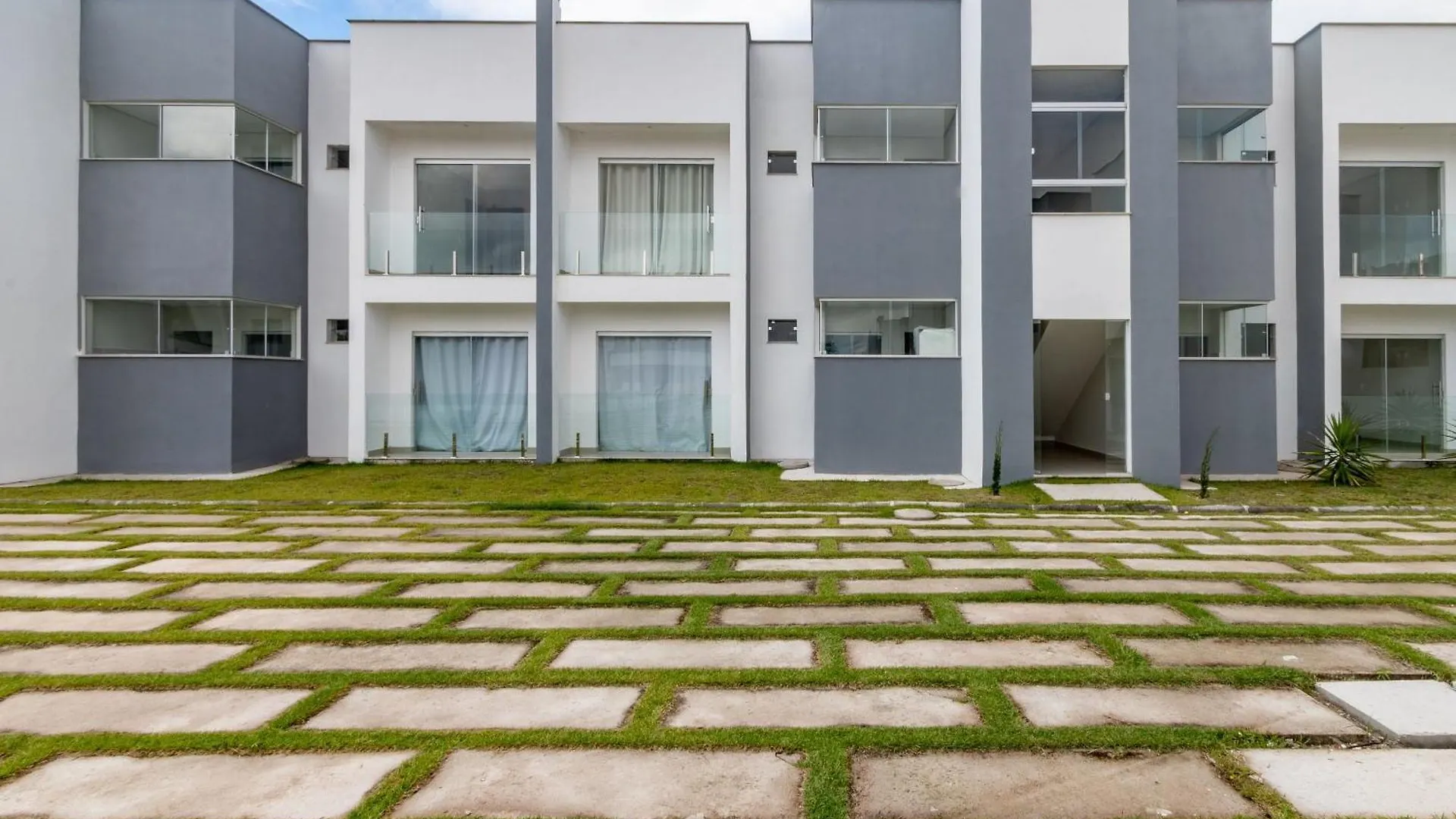 Apartamentos Prox. Da Praia Do Muta/Ba - Rfms Porto Seguro Brasil