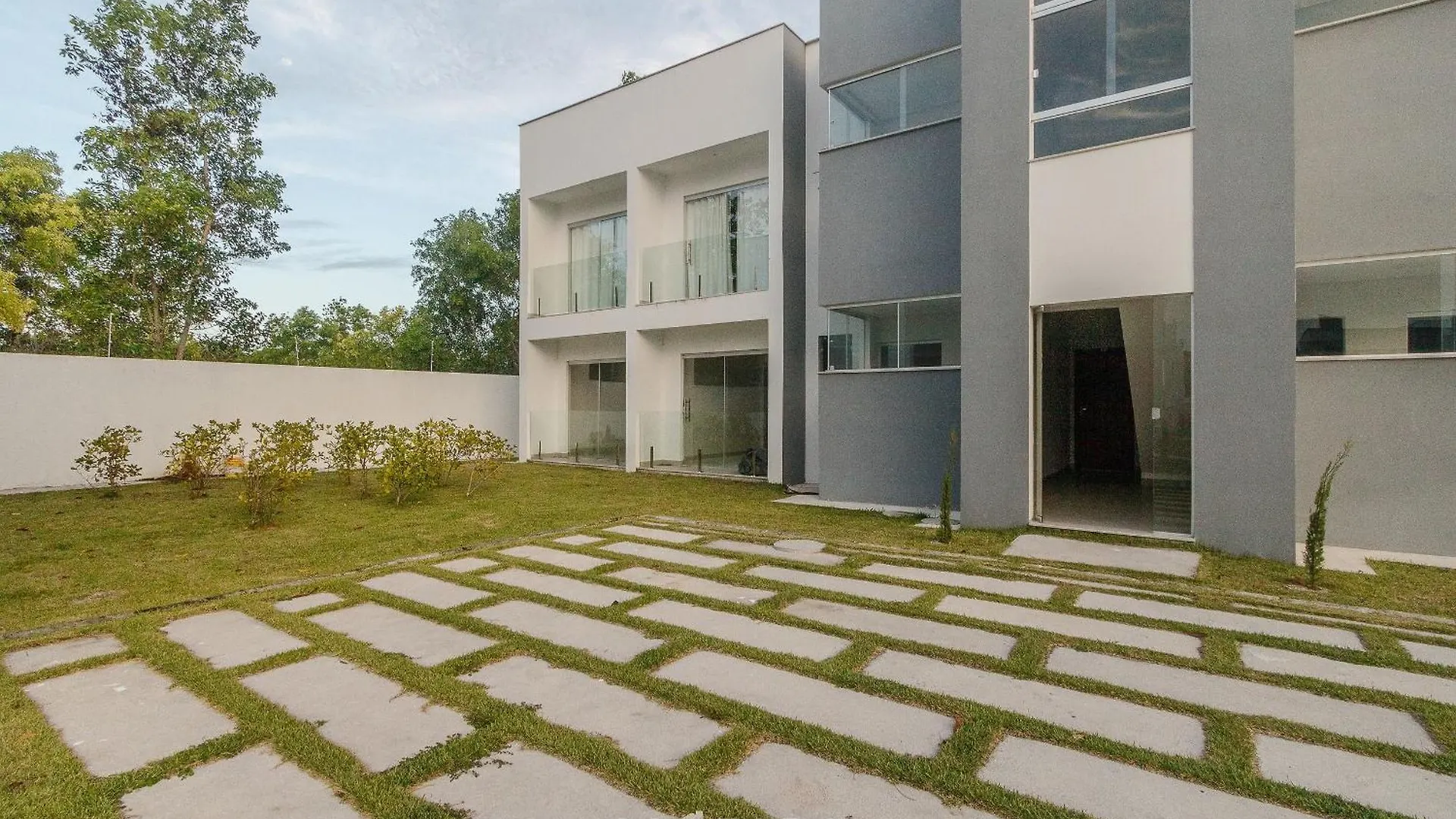 Apartamentos Prox. Da Praia Do Muta/Ba - Rfms Porto Seguro