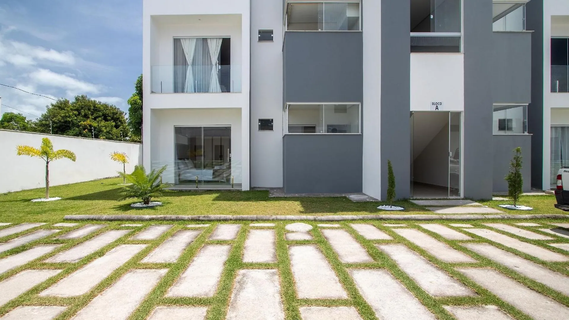 Apartamentos Prox. Da Praia Do Muta/Ba - Rfms Porto Seguro Brasil