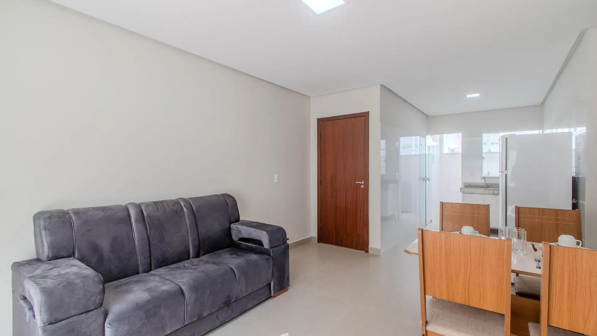 Apartamentos Prox. Da Praia Do Muta/Ba - Rfms Porto Seguro 0*,  Brasil
