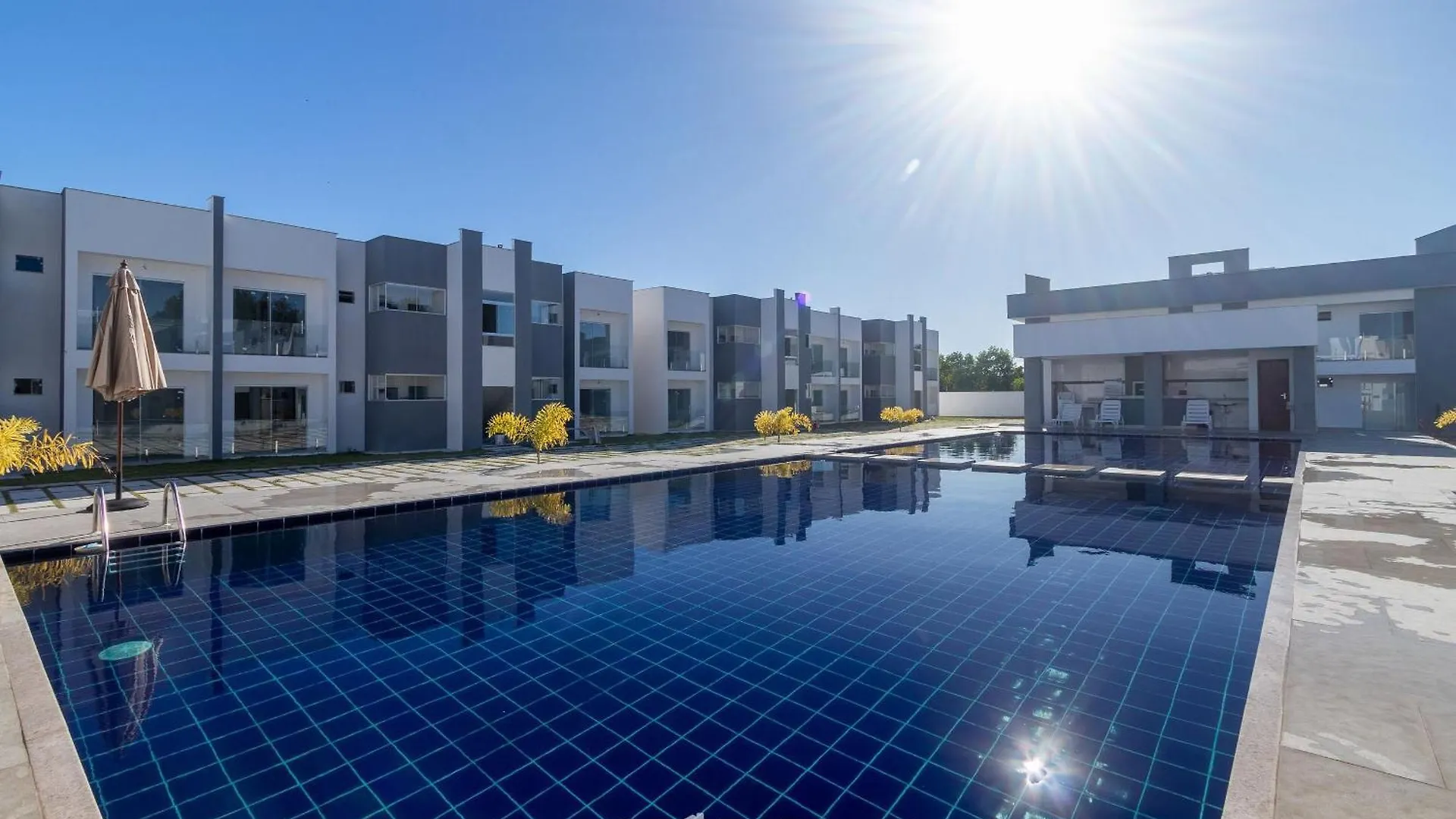 Apartamentos Prox. Da Praia Do Muta/Ba - Rfms Porto Seguro 0*,