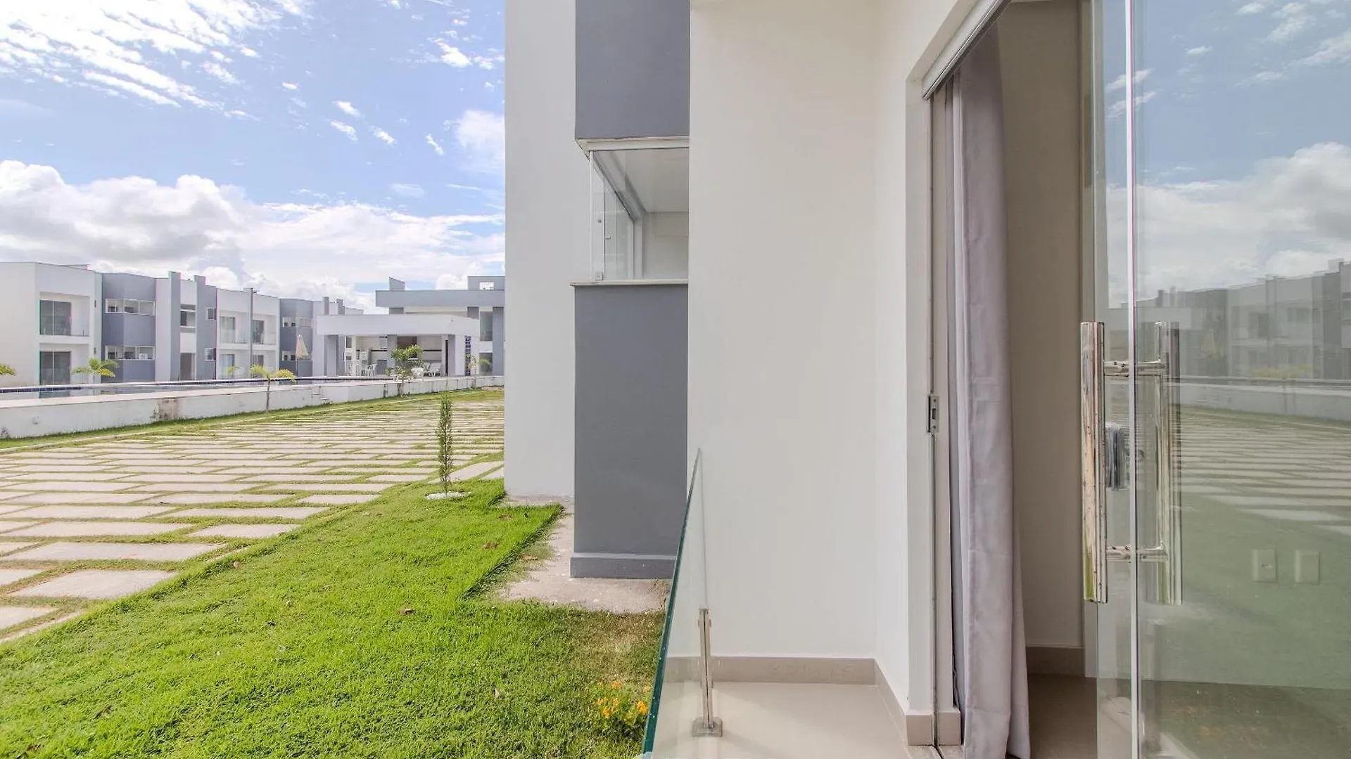 Apartamentos Prox. Da Praia Do Muta/Ba - Rfms Porto Seguro