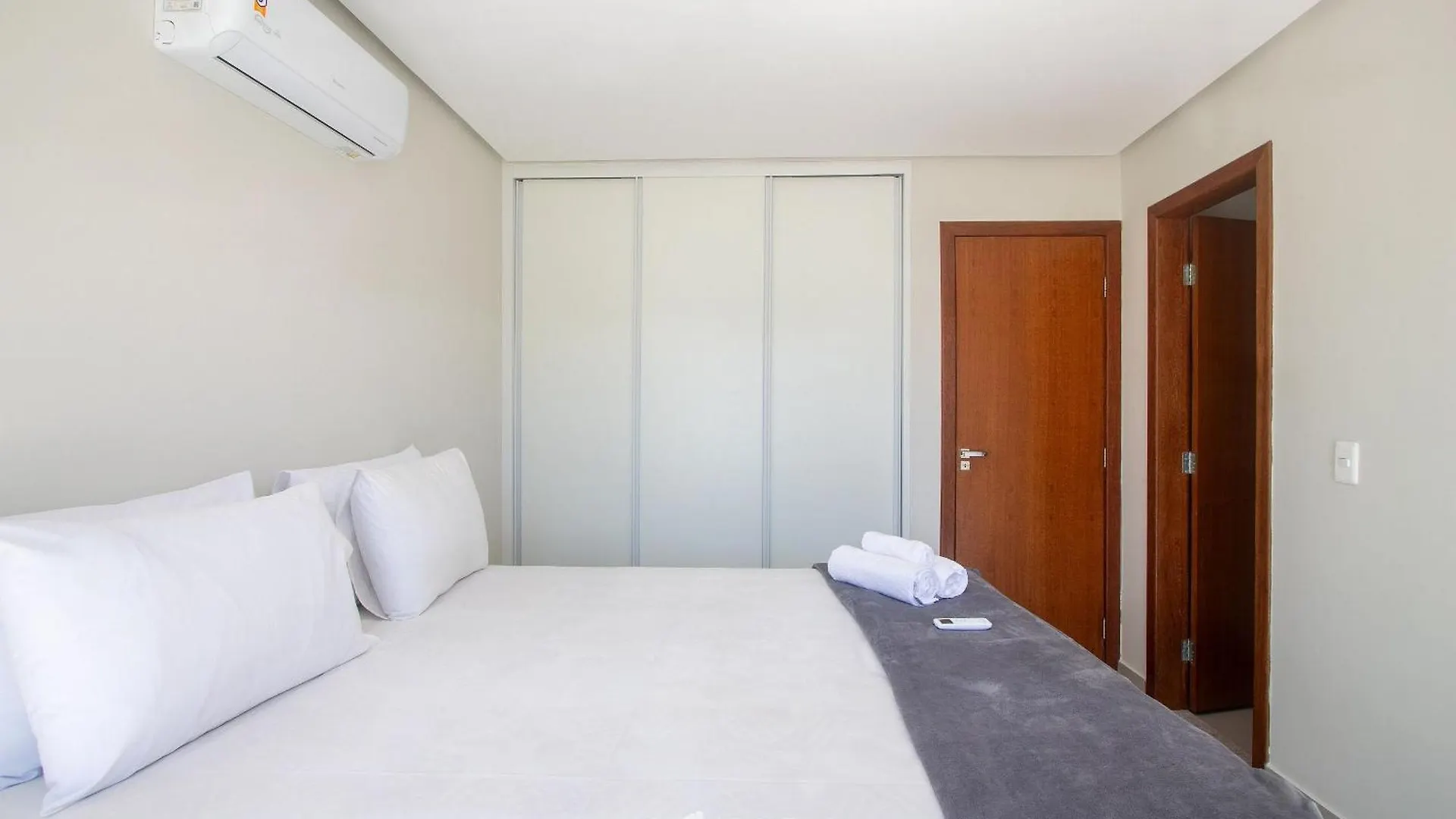 Apartamentos Prox. Da Praia Do Muta/Ba - Rfms Porto Seguro Brazília