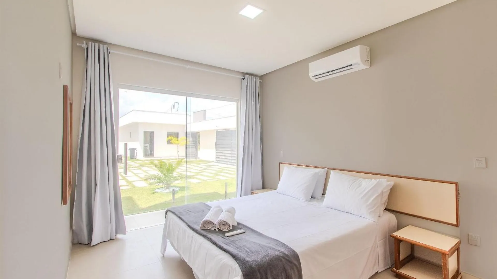 Apartamentos Prox. Da Praia Do Muta/Ba - Rfms Porto Seguro 0*,